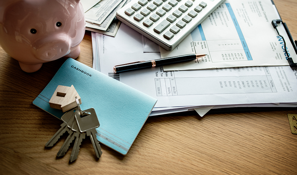 Buying a Home in Laredo? Why You Should Hold Off on Big Purchases and New Credit Cards